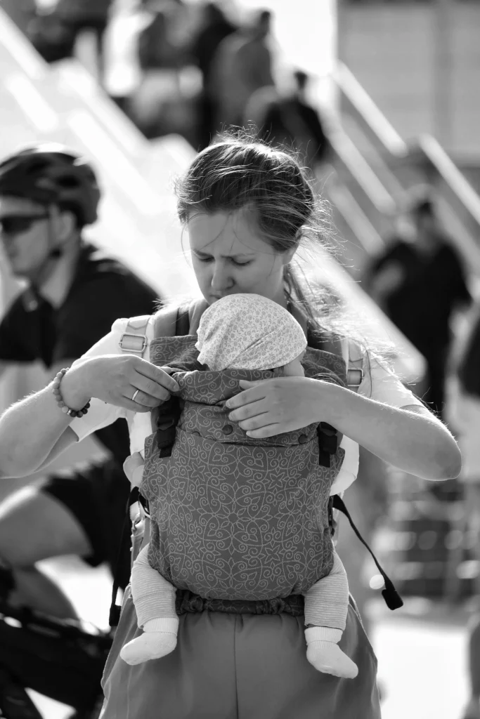 Porte-bébé Tula : préparer un essai et comparer les modèles